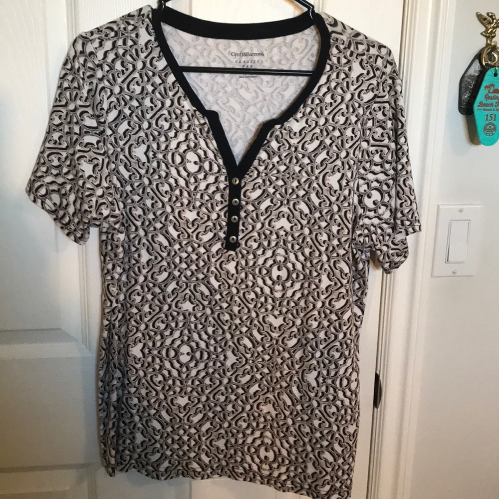 Croft and Barrow Classic Tee! 1x NWOT CUTE!